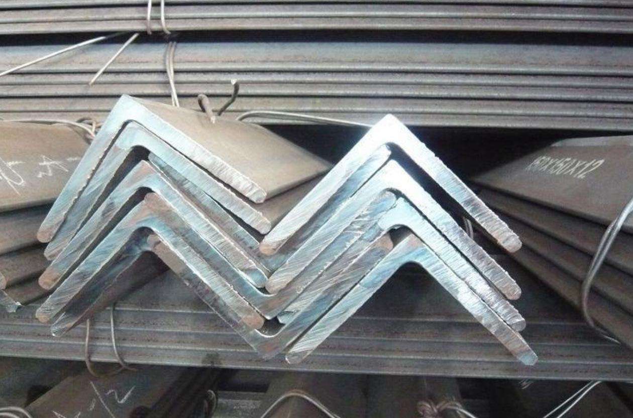 兰州角钢消费厂家-不锈钢/镀锌/Q345B角钢供给商